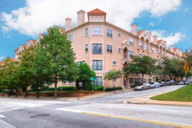 Maple Avenue Uptown 045 The Urban Avenue