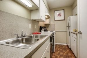Uptown Dallas - Affordable Uptown Apartments #057 - Kitchen