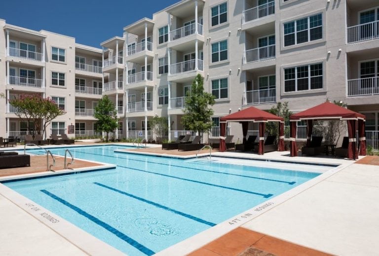 Oak Lawn - Modern Oak Lawn Apartments #095 - Resort Style Pool