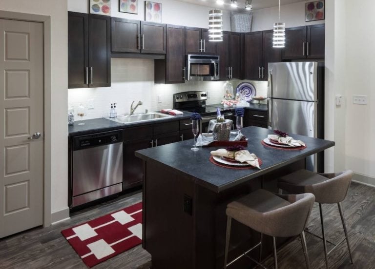 Downtown Dallas - Trinity Groves Apartments #119 - Kitchen Islands